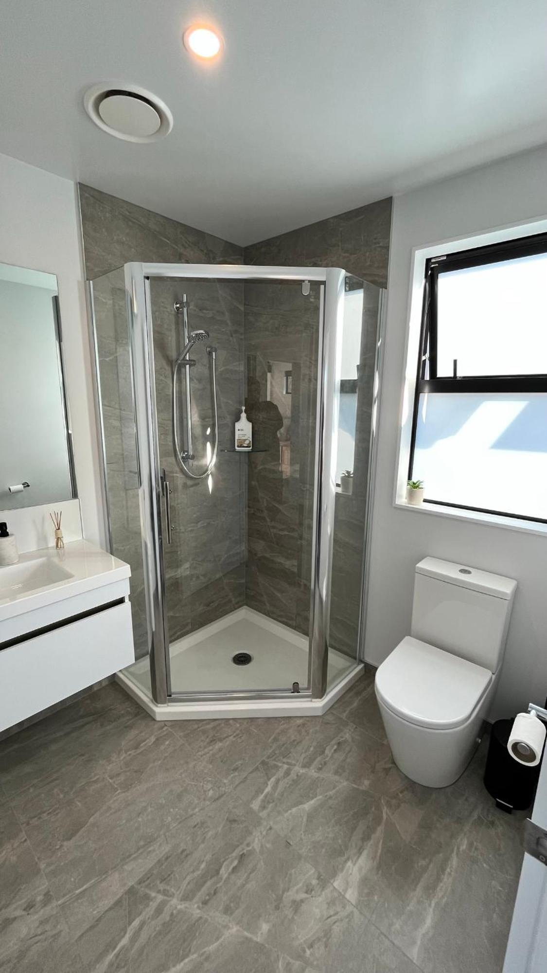 Luxury 2 Bedroom By St James Park ไครสต์เชิร์ช ภายนอก รูปภาพ